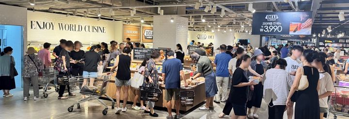 [서울=뉴시스] 이랜드킴스클럽 델리 바이 애슐리 강남점 (사진=이랜드 제공) *재판매 및 DB 금지