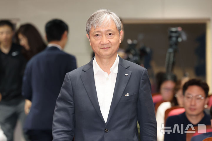 [서울=뉴시스] 권창회 기자 = 이찬진 신임 금융감독원장이 14일 오후 서울 여의도 금융감독원에서 열린 취임식에 참석하고 있다. 2025.08.14. kch0523@newsis.com