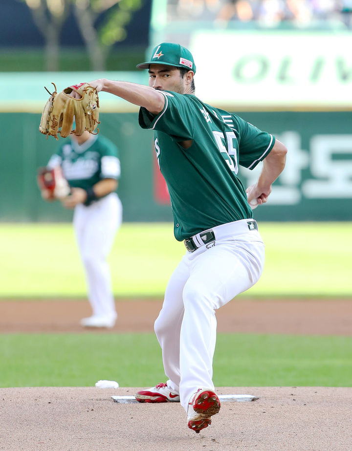 [서울=뉴시스] 프로야구 SSG 랜더스의 미치 화이트. (사진 = SSG 랜더스 제공) *재판매 및 DB 금지