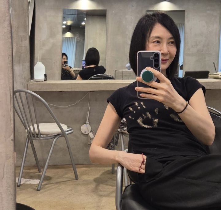 [서울=뉴시스] 채시라. (사진 = 인스타 캡처) 2025.08.17. photo@newsis.com *재판매 및 DB 금지