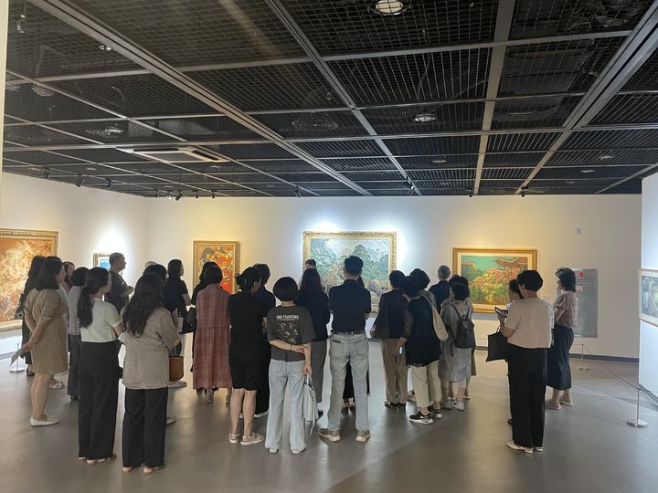 [진주=뉴시스]경남문화예술회관, 한국화단 대표 작가 작품 전시회.(사진=경남문화예술화관 제공).2025.08.18.photo@newsis.com *재판매 및 DB 금지