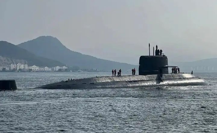[서울=뉴시스]중국이 최근 파키스탄 해군에 세 번째 신형 한고르(Hangor)급 잠수함을 인도하면서 파키스탄 경쟁국인 인도가 예의주시하고 있다. 한고르급 잠수함의 자료사진. <사진출처: 중국 바이두>2025.08.18
