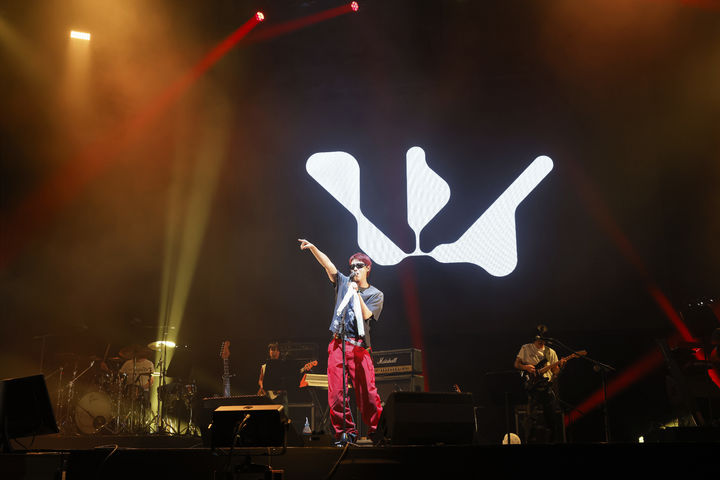 [서울=뉴시스] 가수 우즈가 지난 16~17일 일본 도쿄와 오사카에서 열린 대형 음악 축제 '서머소닉 2025'에 출연했다. (사진=이담엔터테인먼트 제공) 2025.08.18. photo@newsis.com *재판매 및 DB 금지