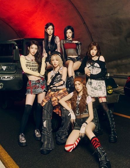 [서울=뉴시스] 그룹 '케플러'. (사진=WAKEONE, 클렙엔터테인먼트 제공) 2025.08.19. photo@newsis..com *재판매 및 DB 금지