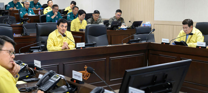 안규백 국방부 장관이 을지자유의방패(UFS) 첫날인 18일 오후 B-1문서고에서 '25 UFS 1일차 국방전략회의'를 주관하고 있다. (사진=국방부 제공) 2025.08.19. *재판매 및 DB 금지