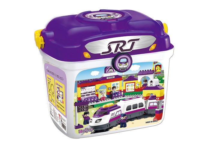 [서울=뉴시스] 에스알(SR)이 국내 블록 완구 제조사 ㈜옥스포드와 협업하여 SRT 열차 블록세트 신제품을 출시했다고 19일 밝혔다. 2025.08.19. (사진=SR 제공) photo@newsis.com *재판매 및 DB 금지