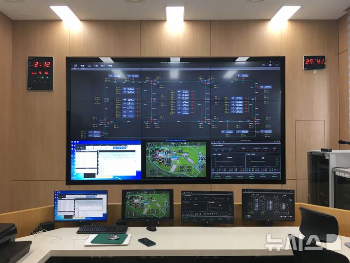 [세종=뉴시스]직류배전용 통합 운영시스템.(사진=한전 제공)