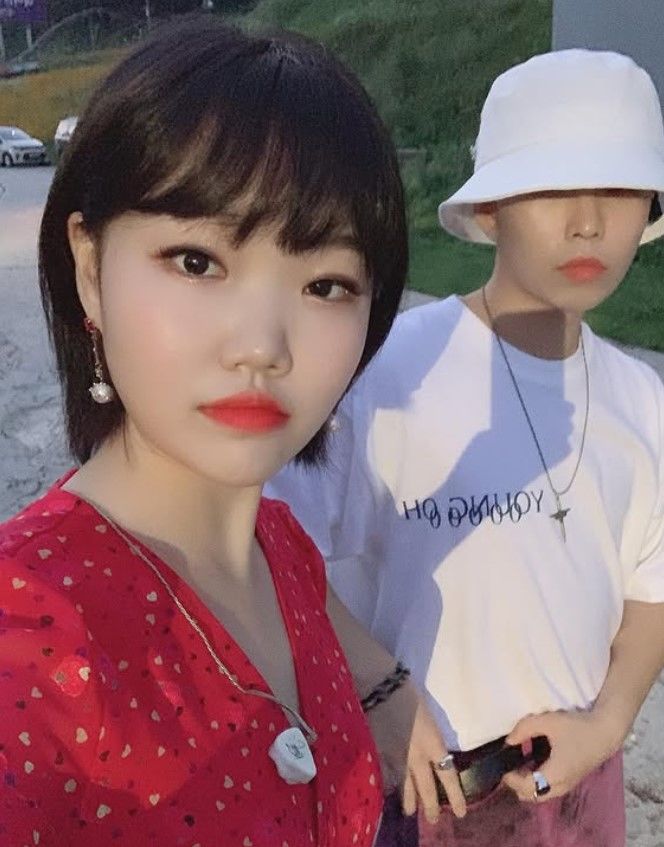 [서울=뉴시스] '악뮤' 멤버 이수현, 이찬혁. (사진=이수현 인스타그램 캡처) 2025.08.19. photo@newsis.com *재판매 및 DB 금지