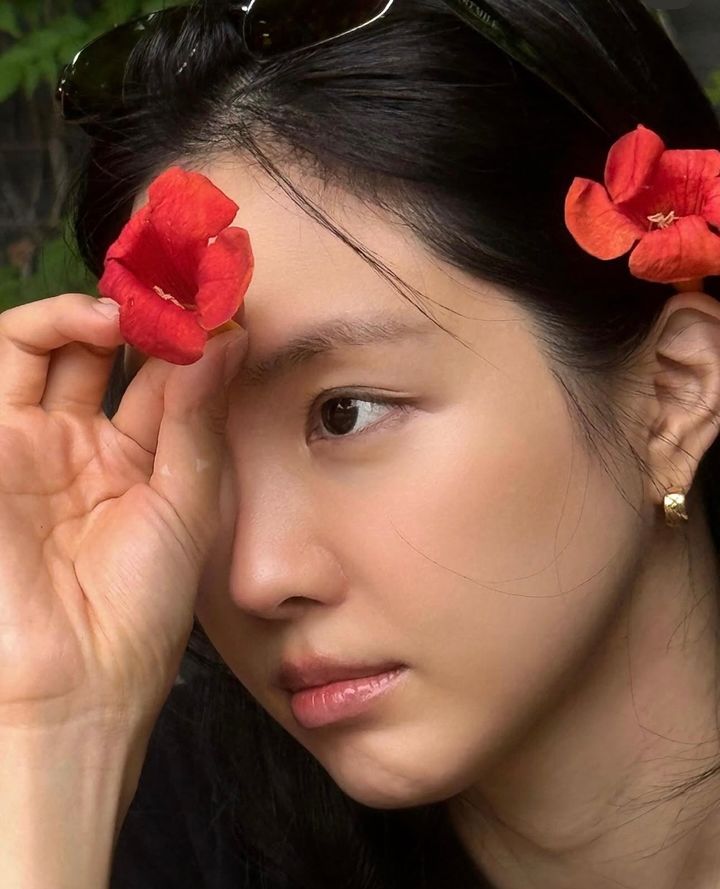 [서울=뉴시스] 배우 손나은. (사진=손나은 인스타그램 캡처) 2025.08.20. photo@newsis.com *재판매 및 DB 금지