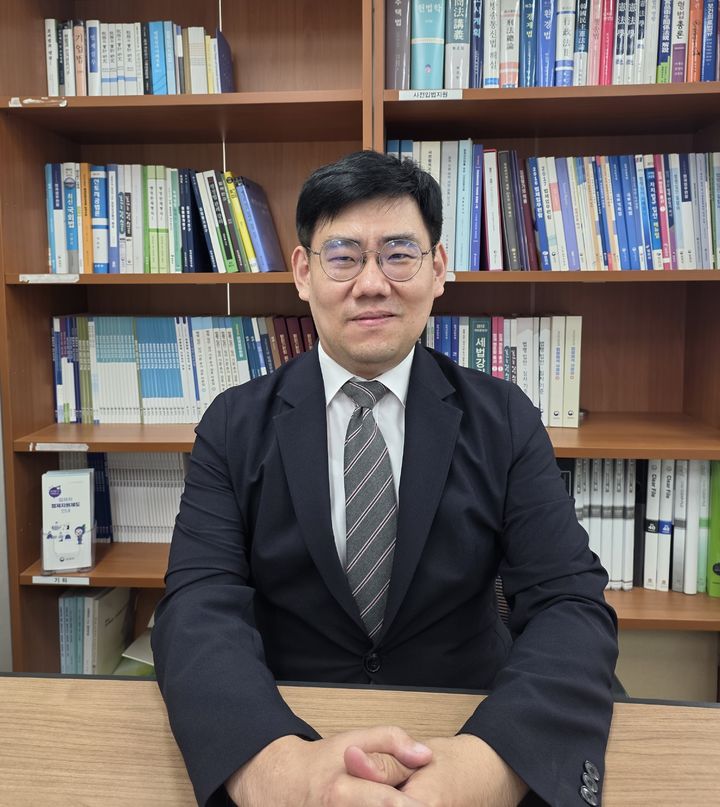 [경산=뉴시스]정연제 변호사(사진=대구대 제공) photo@newsis.com *재판매 및 DB 금지