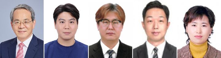 [고창=뉴시스] 왼쪽부터 국민부문 김진수 씨, 공무원부문 김남곤 씨, 임형요 씨, 최한솔 시, 오현미 씨. *재판매 및 DB 금지