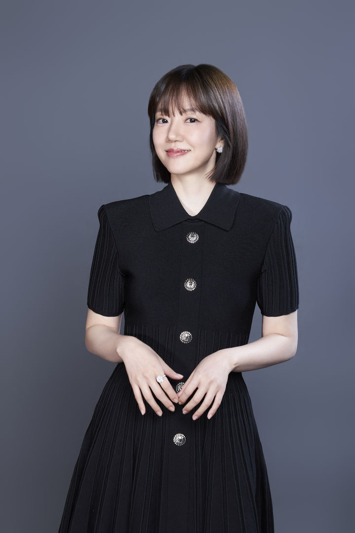 [서울=뉴시스] 배우 임수정. (사진=월트 디즈니 컴퍼니 코리아 제공) 2025.08.20. photo@newsis.com *재판매 및 DB 금지