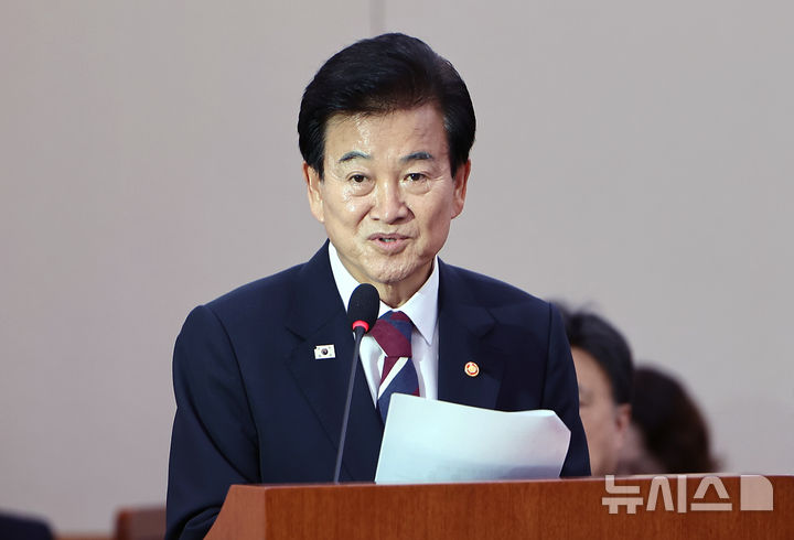[서울=뉴시스] 김명년 기자 = 정동영 통일부 장관이 8월 20일 오전 서울 여의도 국회 외교통일위원회 전체회의에서 발언하고 있다. 2025.09.16. kmn@newsis.com