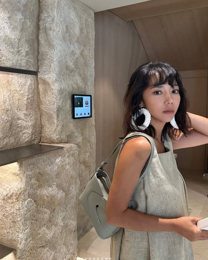 [서울=뉴시스] 이윤진. (사진=이윤진 인스타그램 캡처) 2025.08.21. photo@newsis.com *재판매 및 DB 금지