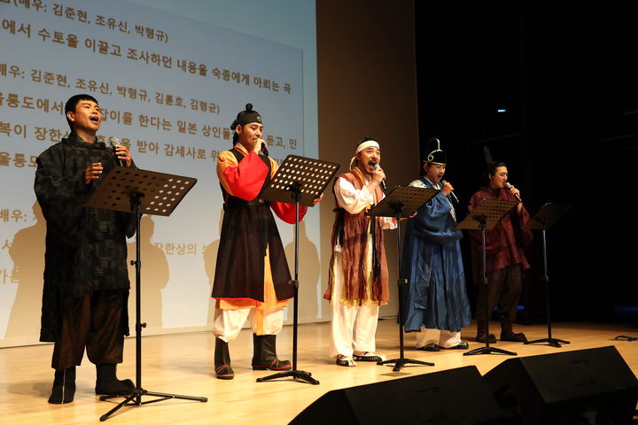  [의성=뉴시스] 의성군청소년문화의집에서 산수실경 뮤지컬 '독도장군 장한상' 제작발표회가 열리고 있다. (사진=의성군 제공) 2025.08.21. photo@newsis.com *재판매 및 DB 금지