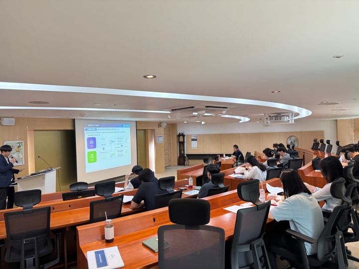 [세종=뉴시스] 한국가스기술공사는 전날(20일) 수소에너지네트워크(하이넷)와 수소 충전소 운영 고도화를 위한 정기교류회를 개최했다고 21일 밝혔다. (사진=가스기술공사 제공) 2025.08.21. photo@newsis.com *재판매 및 DB 금지