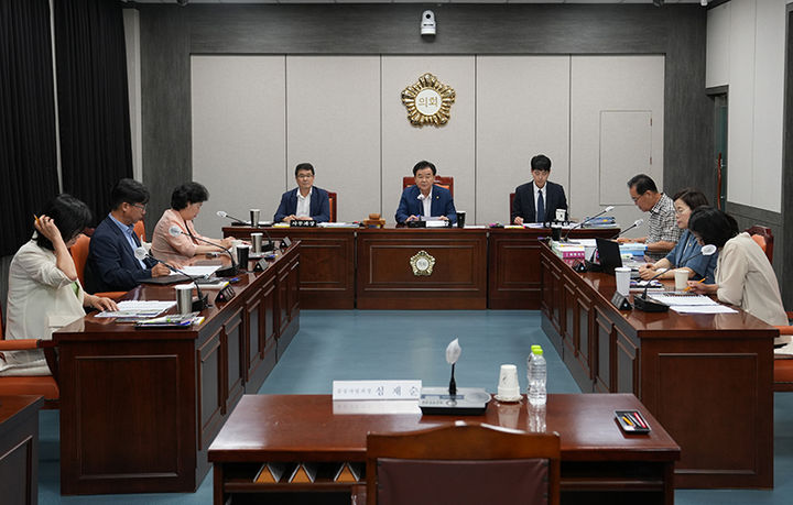 21일 태백시의회 위원회실에서 열린 간담회 모습.(사진=태백시의회 제공) *재판매 및 DB 금지