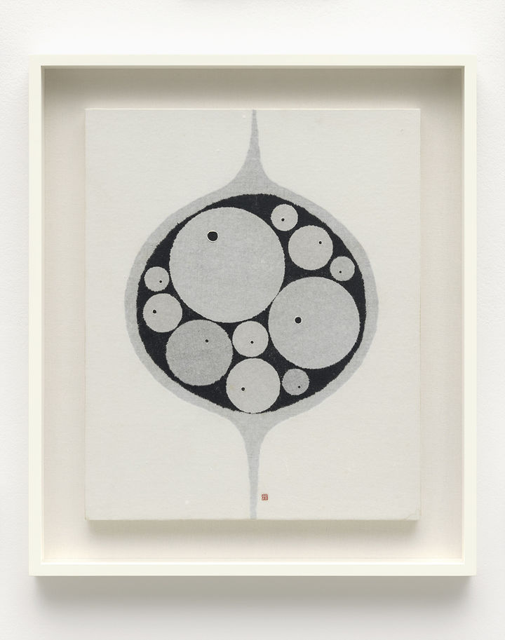 권영우(1926–2013) 〈Untitled〉c. 1970s Korean paper 61 x 50 cm Framed: 77 x 66 cm Courtesy of the artist's estate and Kukje Gallery 사진: 안천호 이미지 제공: 국제갤러리 *재판매 및 DB 금지
