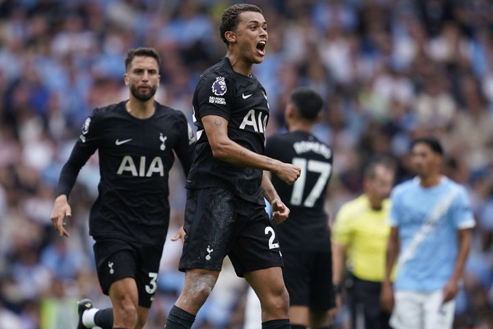 [맨체스터=AP/뉴시스]토트넘, 맨시티 2-0 꺾고 개막 2연승. 2025.08.23.