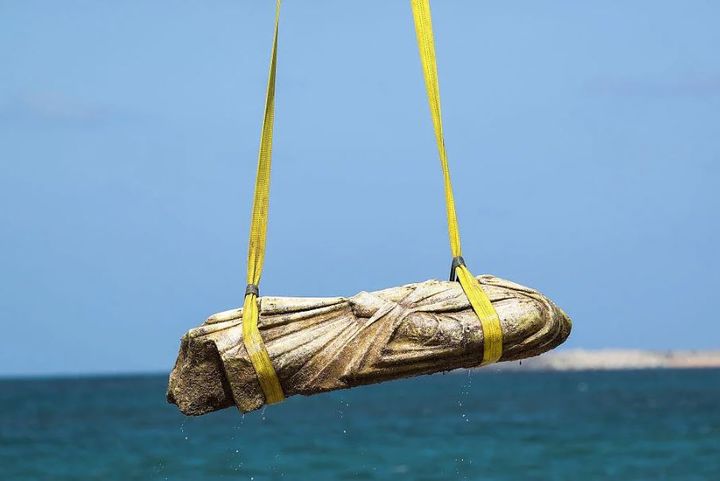 [뉴시스] 22일(현지시각) CBS에 따르면 이집트의 알렉산드리아 근처 아부키르 만 유적지에서 2000년 이상 된 고대 유물들이 일부가 결손 된 상태로 다수 발견됐다. (사진=CBS 제공) *재판매 및 DB 금지