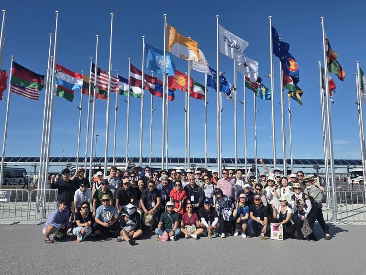 [부산=뉴시스] 부산관광미래네트워크는 부산 관광마이스 전문가 60명이 '2025 오사카 엑스포'를 방문했다. (사진=부산관광미래네트워크 제공) 2025.08.24. photo@newsis.com *재판매 및 DB 금지