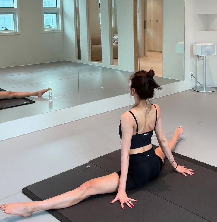 [서울=뉴시스] 손담비. (사진=손담비 인스타그램 캡처) 2025.08.25. photo@newsis.com *재판매 및 DB 금지