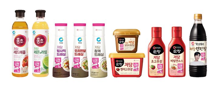 [서울=뉴시스] 대상 청정원 로우태그 제품군. (사진=대상 제공)&nbsp; *재판매 및 DB 금지