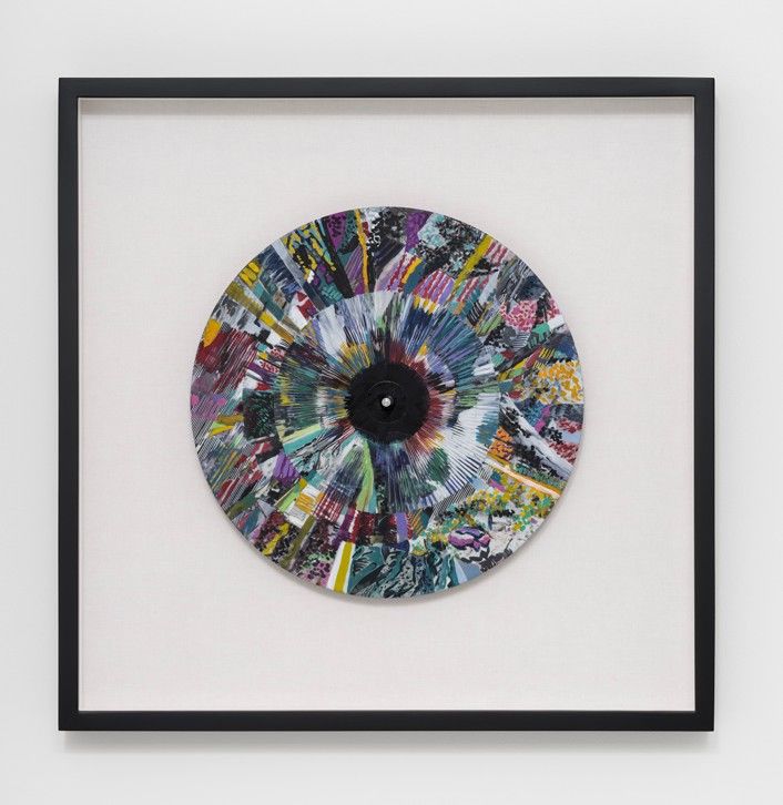  Login Odyssey No.1, 2025. Acrylic paint on scanned collage on vinyl LP, 30 x 30 x 0.2 cm (49.8 x 49.8 x 4.2 cm framed) *재판매 및 DB 금지