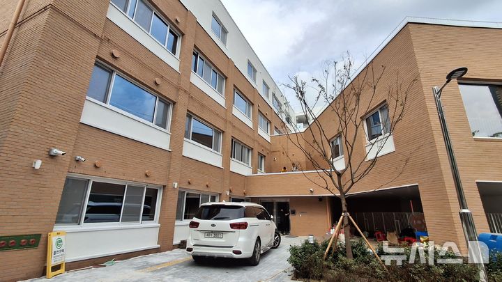 [서울=뉴시스] 7년 전 붕괴 사고를 겪었던 서울상도유치원이 올해 2학기부터 새 건물에서 본격 운영에 들어간다. (사진=서울시교육청 제공)