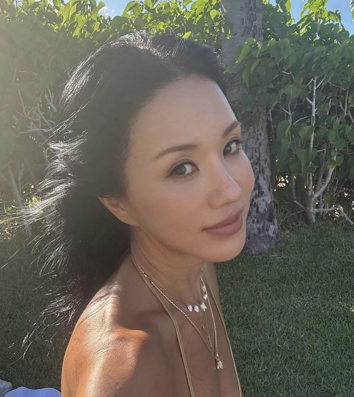 [서울=뉴시스] 가수 겸 배우 엄정화. (사진=엄정화 인스타그램 캡처) 2025.08.26. photo@newsis.com *재판매 및 DB 금지