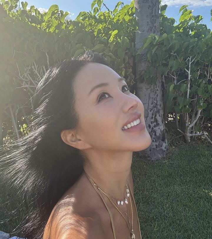 [서울=뉴시스] 가수 겸 배우 엄정화. (사진=엄정화 인스타그램 캡처) 2025.08.26. photo@newsis.com *재판매 및 DB 금지