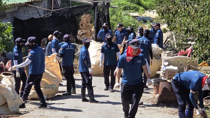  *재판매 및 DB 금지