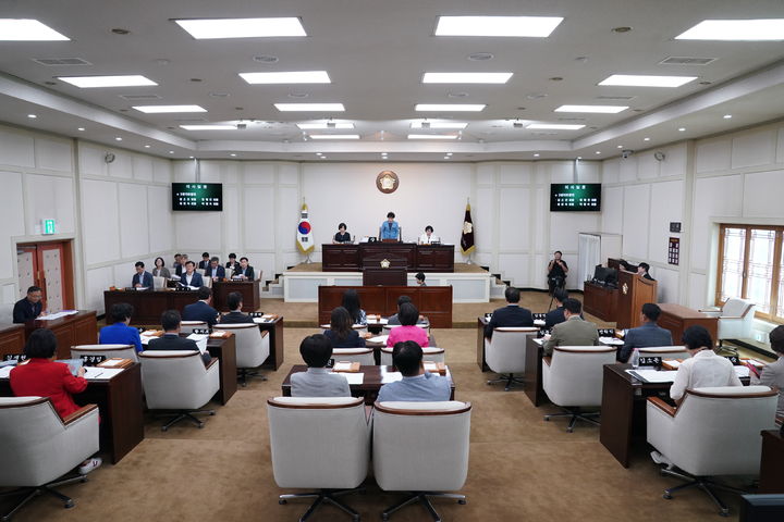 [대구=뉴시스] 대구광역시 수성구의회는 15일간의 일정으로 제271회 임시회를 개회했다. (사진 = 대구시 수성구의회 제공) 2025.08.26. photo@newsis.com *재판매 및 DB 금지