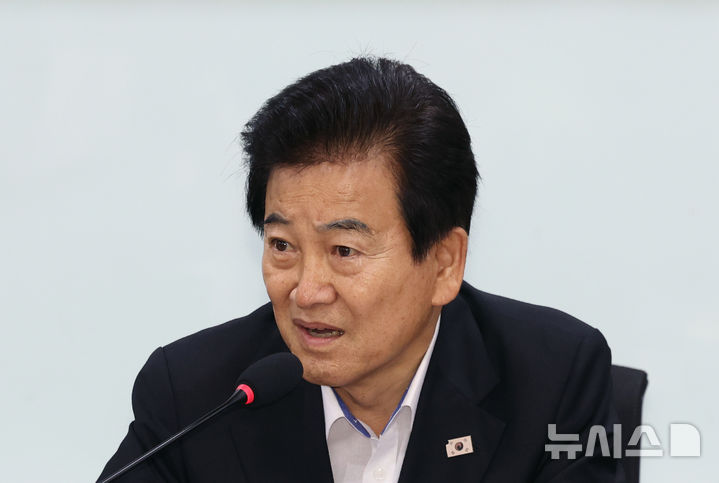 [서울=뉴시스] 김금보 기자 = 정동영 통일부 장관이 지난달 27일 오전 서울 여의도 국회 의원회관에서 열린 'AI G3 강국 신기술 전략 조찬 포럼'에서 발언을 하고 있다. 2025.09.11. kgb@newsis.com