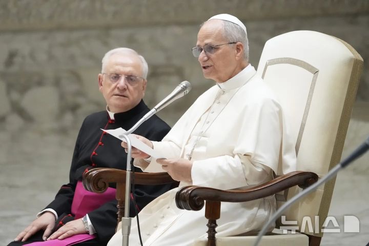 레오 14세 교황, 즉위 후 첫 추기경단 회의 개최