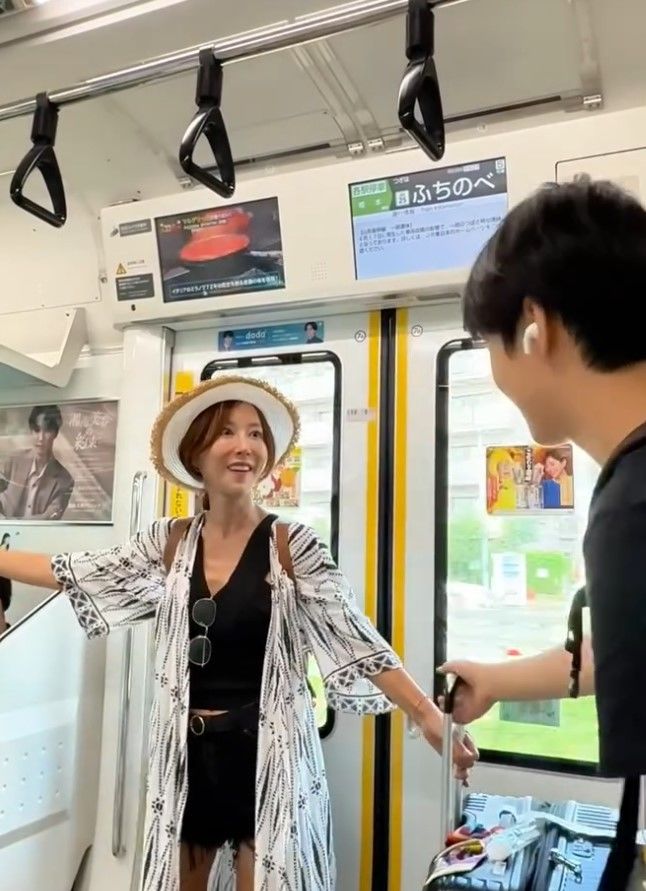 [서울=뉴시스] 슈와 아들의 모습. (사진=슈 인스타그램 캡처) 2025.08.28. photo@newsis.com *재판매 및 DB 금지