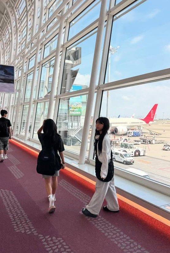 [서울=뉴시스] 슈 쌍둥이 딸의 모습. (사진=슈 인스타그램 캡처) 2025.08.28. photo@newsis.com *재판매 및 DB 금지