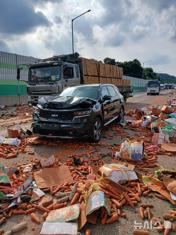 [괴산=뉴시스] 사고 현장 (사진= 괴산소방서 제공) 2025.08.28. photo@newsis.com *재판매 및 DB 금지