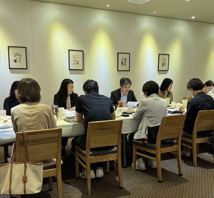 [서울=뉴시스] 식품의약품안전처는 의약외품 안전관리와 산업 경쟁력 강화를 위한 ‘의약외품 정책·과학 소통 협의체’를 구성하고 첫 번째 회의를 개최한다고 29일 밝혔다. (사진=식약처 제공) 2025.08.29. photo@newsis.com *재판매 및 DB 금지