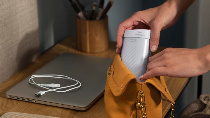 [서울=뉴시스]필립스 소닉케어 콤팩트플로서.(사진=필립스코리아 제공) 2025.08.29. photo@newsis.com *재판매 및 DB 금지