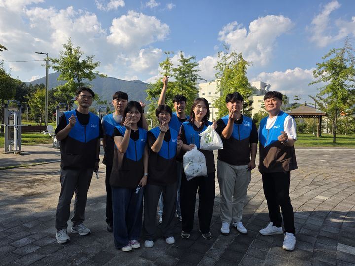 [경남소식]GS리테일 경남본부, 팔룡공원 환경정화 동참 등