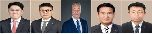[서울=뉴시스](왼쪽부터)류두형 한화글로벌 대표 내정자, 김종서 한화엔진 대표 내정자, 라피 발타 한화파워시스템 대표 내정자, 김경수 한화호텔앤드리조트 에스테이트부문 대표 내정자, 최석진 한화호텔앤드리조트 리조트부문 대표 내정자. (사진=한화그룹 제공) 2025.08.31. photo@newsis.com *재판매 및 DB 금지