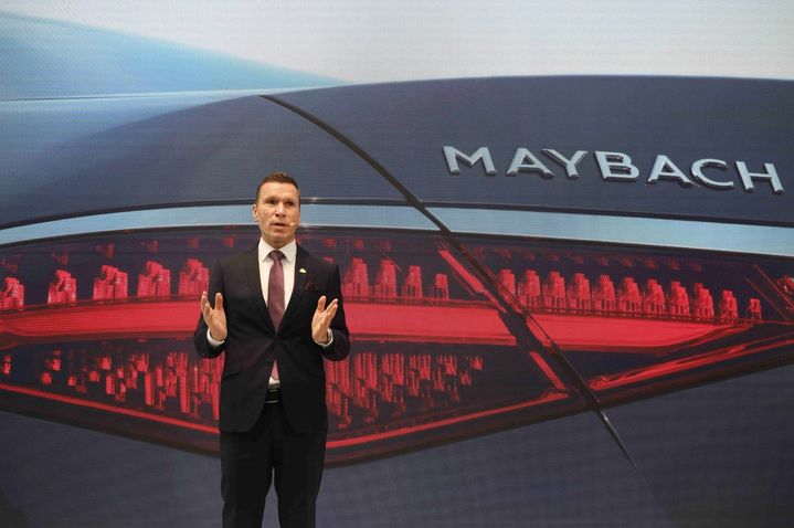 [서울=뉴시스] 지난 7월14일 서울 강남구 압구정 마이바흐 브랜드센터 서울 오픈 현장에서 마티아스 바이틀 메르세데스-벤츠 코리아 대표이사 사장이 발언하고 있는 모습. (사진=메르세데스-벤츠 코리아 제공) photo@newsis.com *재판매 및 DB 금지