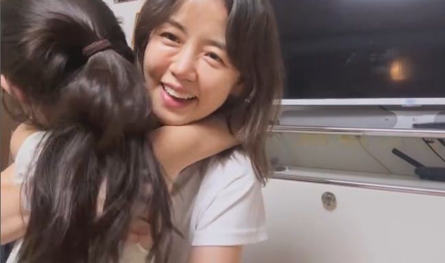 [서울=뉴시스] 이하정과 딸. (사진=이하정 인스타그램 캡처) 2025.09.01. photo@newsis.com *재판매 및 DB 금지