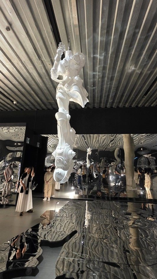 [사진=박현주미술전문기자]블랙박스 이불의 '태양의 도시 II'전시 전경 *재판매 및 DB 금지