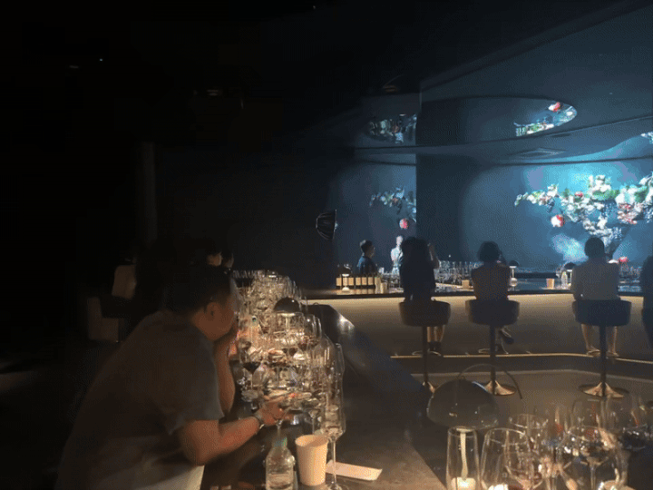 [서울=뉴시스] 전병훈 기자 = 1일 서울 강남구에서 열린 칠레 와이너리 돈 멜초의 'DM/01 2022 와인 론칭' 행사장 모습 *재판매 및 DB 금지