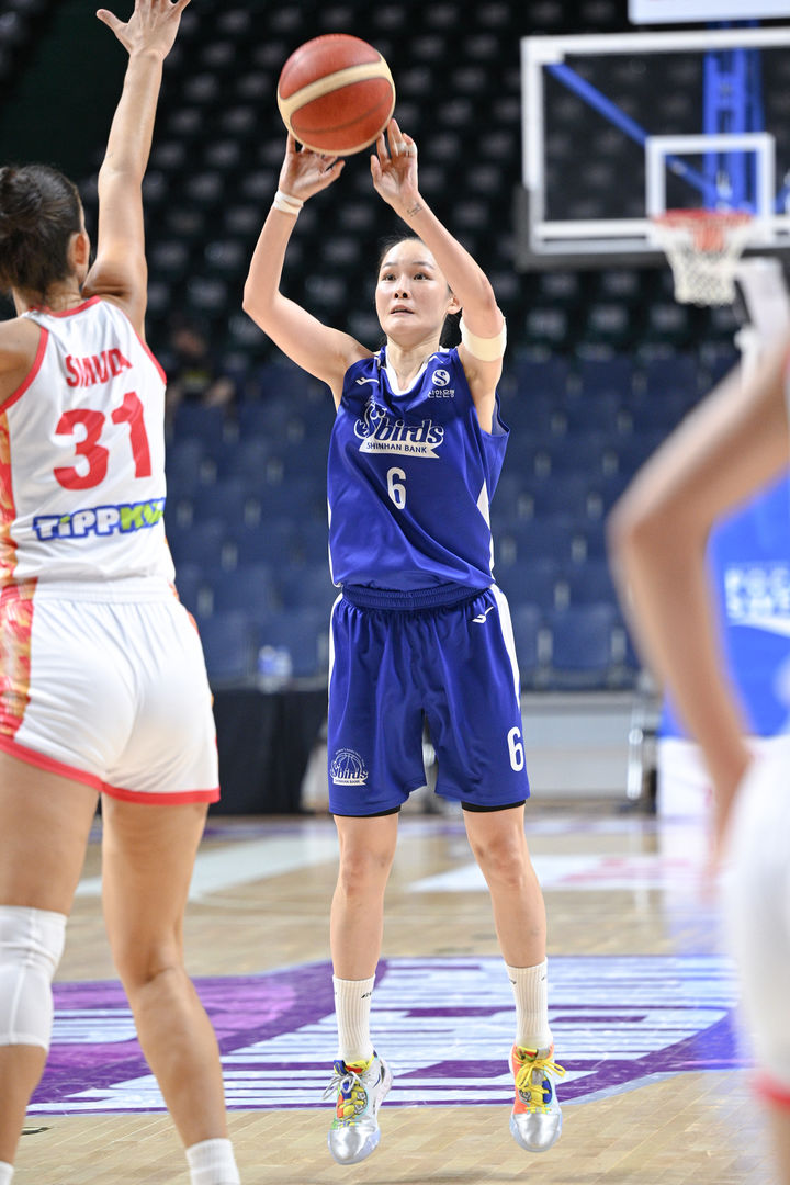 [서울=뉴시스] 여자프로농구 인천 신한은행의 최이샘. (사진=WKBL 제공) *재판매 및 DB 금지