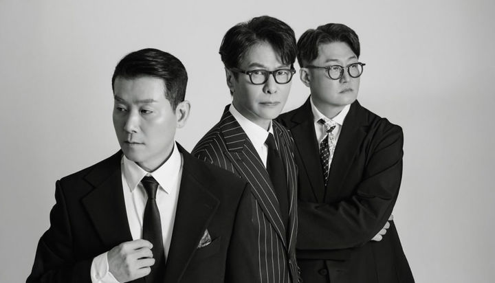 [울산=뉴시스] 구미현 기자 = 울산울주세계산악영화제 폐막공연 무대에 오르는 김현철·윤상·이현우 (사진=영화제 제공) 2025.09.02. photo@newsis.com *재판매 및 DB 금지