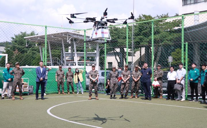  *재판매 및 DB 금지