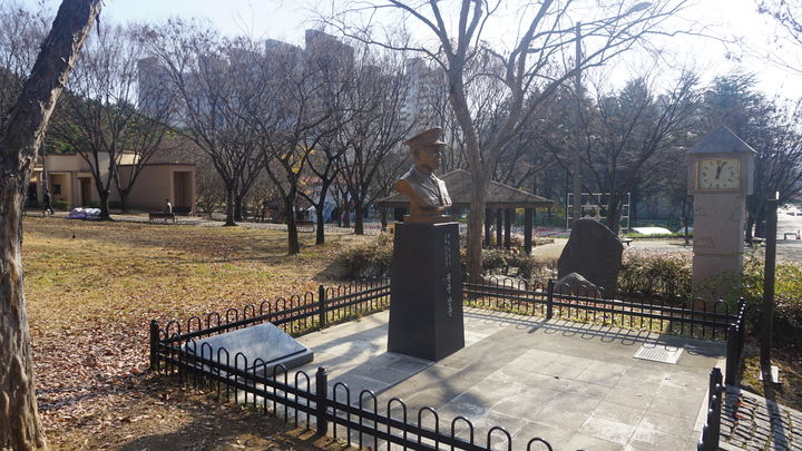 [대구=뉴시스] 대구 서구 상리공원에 있는 백인 권준 장군 흉상. (사진=대구지방보훈청 제공) 2025.09.02. photo@newsis.com *재판매 및 DB 금지